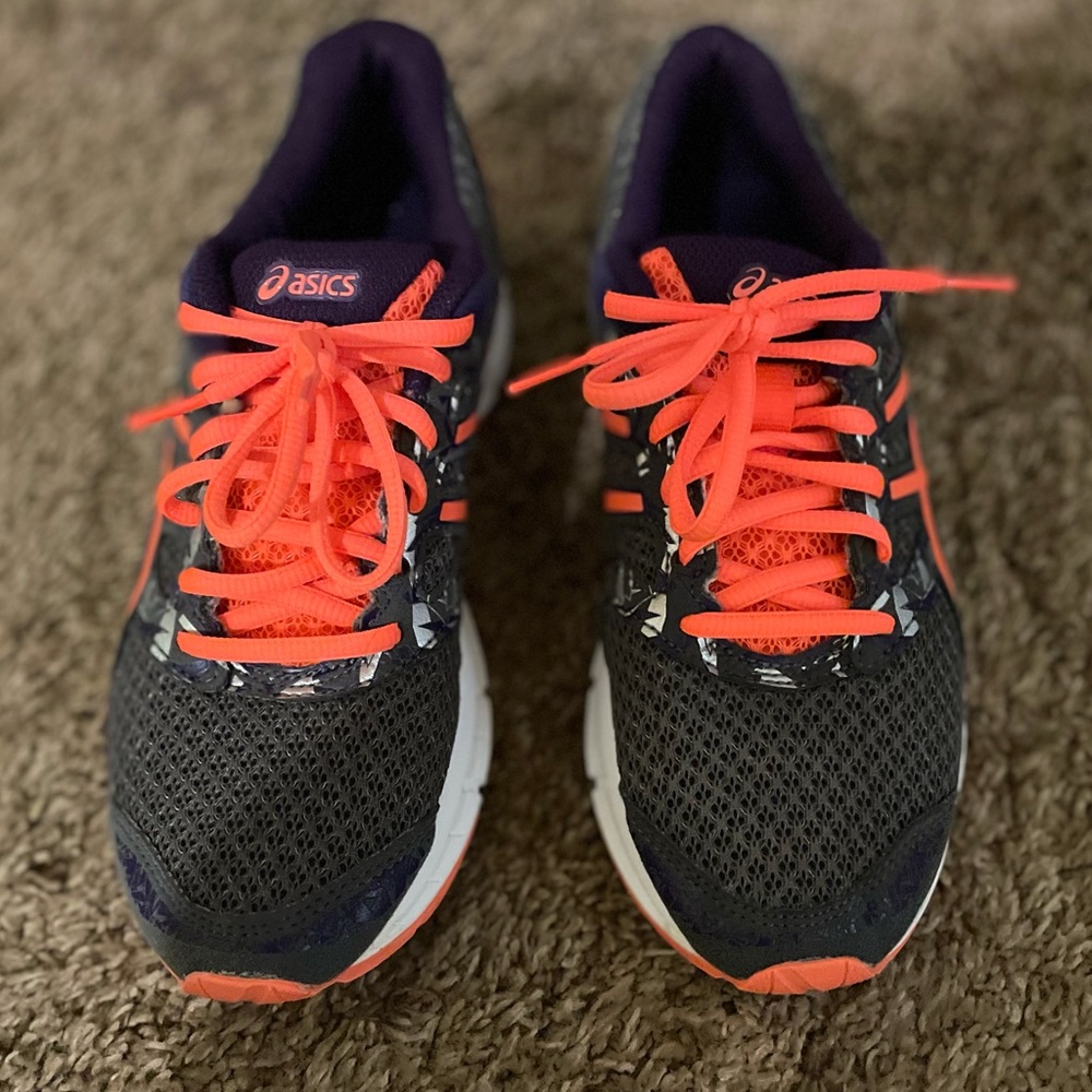 Women’s ASICS running shoes